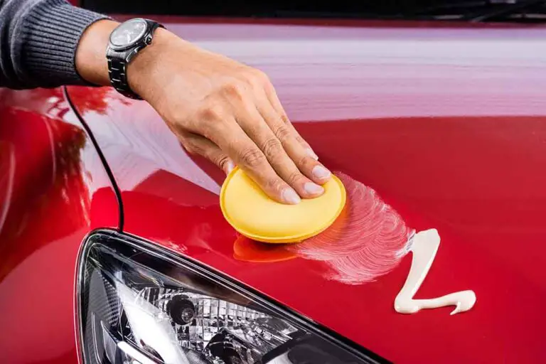 Choosing the Right Wax for Your Car