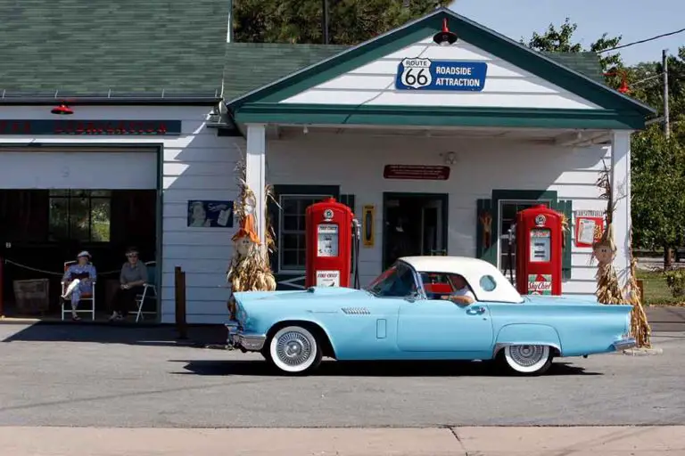 Get Nostalgic With These Retro Ford Commercials