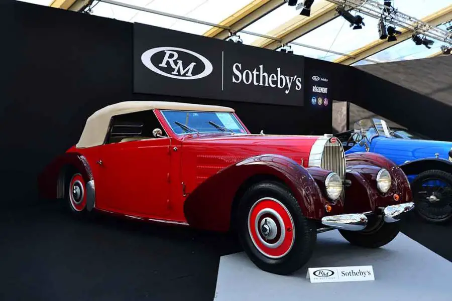 Classic Car Auction Tips To Help You Seal the Deal